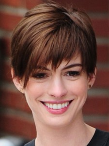 ghk-timeless-beauty-trends-pixie-cut-anne-hathaway-lgn-49329354