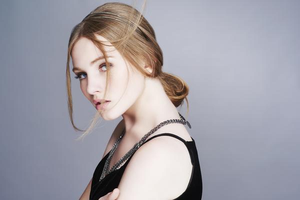 272672_568898_9__passo_a_passo___credito_christian_parente_modelo_caroline_hahn_web_
